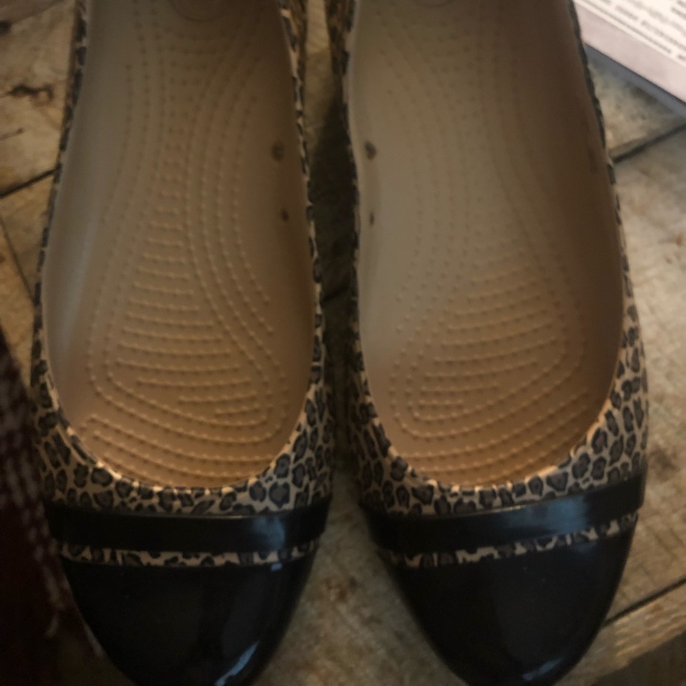 Crocs Leopard Print